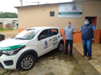 Para fortalecer as ações de saúde e o trabalho  dos setores da Vigilância Sanitária e Vigilância Ambiental, a Prefeitura de Divino adquiriu um novo veículo Fiat Mobi Like que já está a serviço do município.